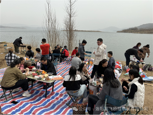 春日“趣”燒烤，不負(fù)好“食”光  公司開展部門團(tuán)建活動(dòng)